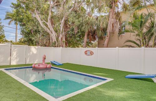 Juno Ridge House | Heated Pool + Backyard: North Palm Beach Retreat!