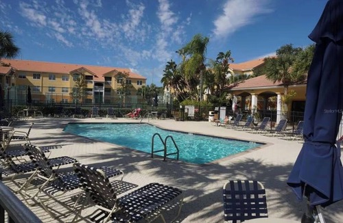 Seminole House | Heated Pool - Beach 5min Drive - Gated Complex - Grill