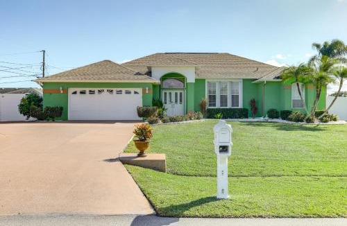Port Saint Lucie House | Heated Pool & Grill: Modern Port St Lucie Home