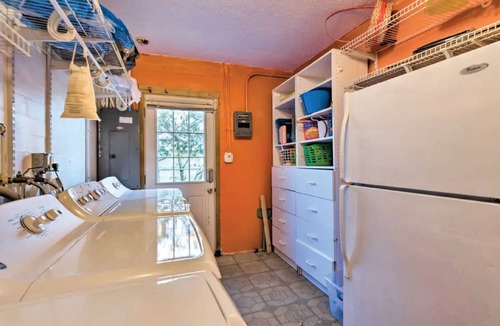 Ortona Park House | Heated pool, large home across from the beach. Lots of amenities included.