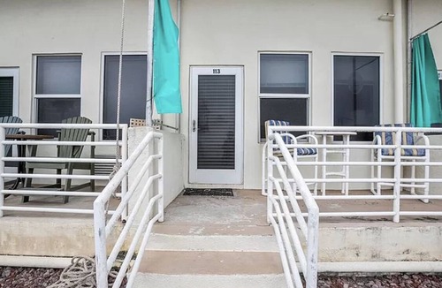 Lenox Park Condo | Heated pool. Right next to sunsplash park landshark grill and crabbys restaurant