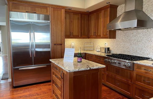 Paso Robles House | HEATED POOL-SPA- LARGE FIRE PIT-OUTDOOR KITCHEN-AWESOME VIEWS!