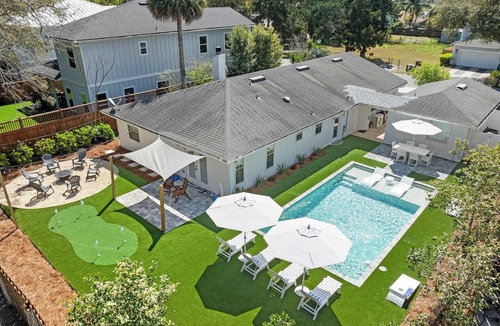 Jacksonville Beach House | Heated Pool, Game Room, Putting Green in Jax Beach