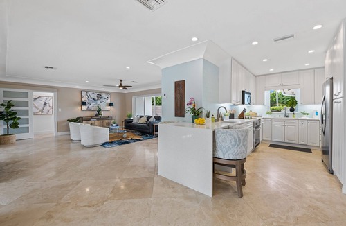 Bermuda Riviera House | Heated Pool Waterfront Retreat – A Fun, Sun-Soaked Florida Getaway on the Waterway Escape Now!