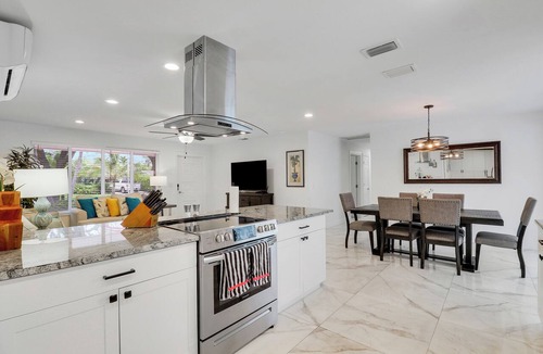 Florida North Atlantic Coast House | Heated salt water-pool & spa, walk to local beach, park, boat ramp, restaurants.