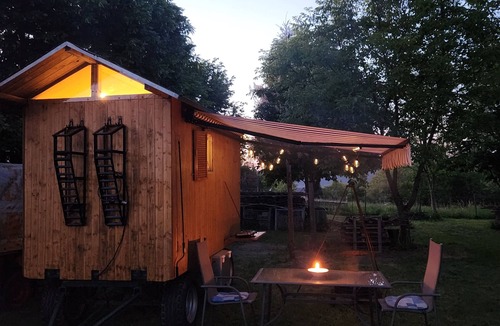 Starkenburg House | Heated shepherd's cart/construction trailer