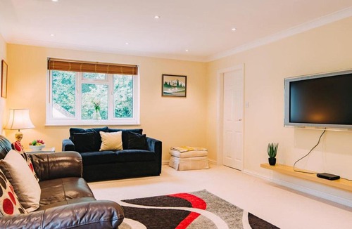 Buxted House | Heath Retreat