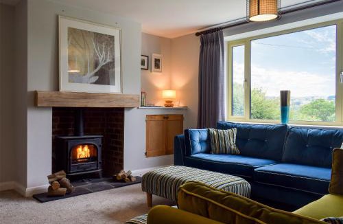 Summerbridge House | Heather Lea