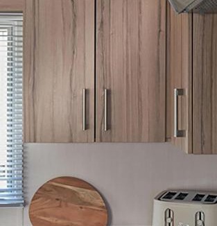Bishop Auckland House | Heather View Essential Clover Caravan Pet 3