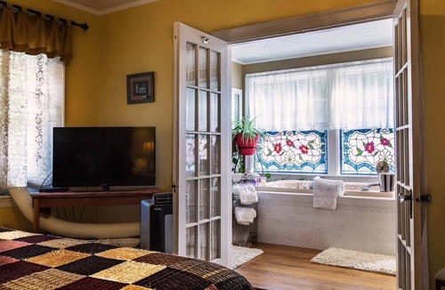 Bar Harbor Bed & Breakfast | Heathwood Inn