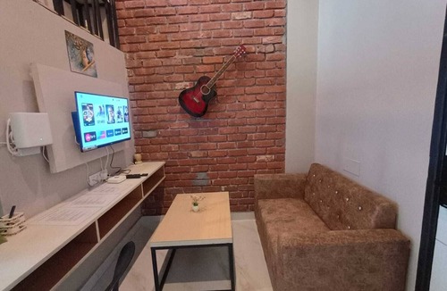 Rishikesh Apartment | 'Heaven on Earth', A cute studio transforming moments to memories.