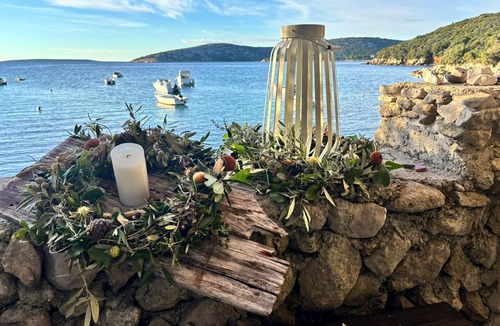 Ustrine Cottage | Heaven on Earth Ustrine House on the beach ⚓