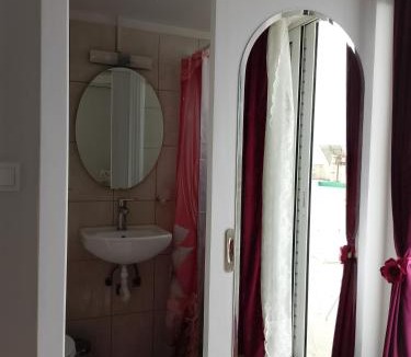Patras Bed & Breakfast | Heavenly joy