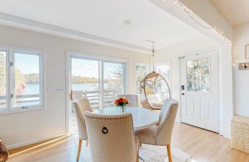 Plymouth House | Heavenly Lakefront