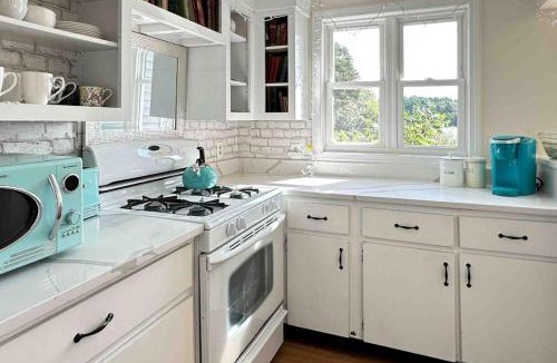 Plymouth House | Heavenly Lakefront