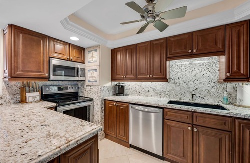 Moorings Condo | Heavenly Naples beach front 2 bed 2 bath condo