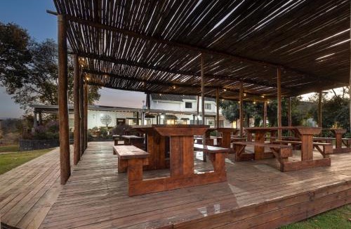 Lions River Hotel | Hebron Haven Hotel