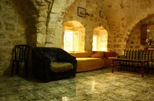 Old City Hostel | Hebron Youth Hostel