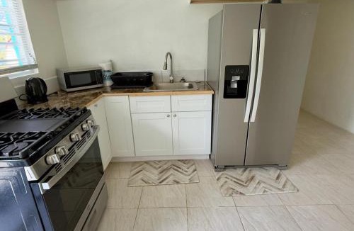 Dickenson Bay Apartment | Hector residence