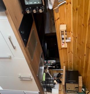Bathgate Ski Chalet | Hedgehog's Nest