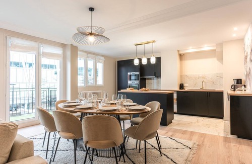 Le Kremlin-Bicetre Apartment | Hedonist House - Fantastic family apartment - 20 min from Paris center