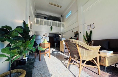 Nai Muang Hostel | Hee Pee hostel