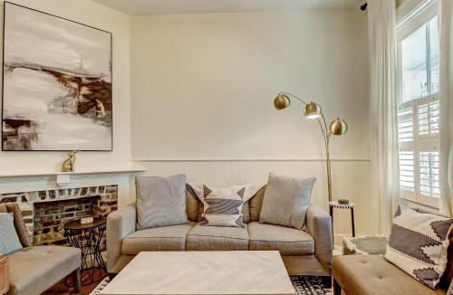 Beach Institute House | Heidi's Hideaway