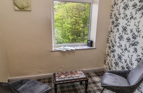 Oxenhope Cottage | HEIGHTS VIEW, pet friendly, character holiday cottage in Oxenhope