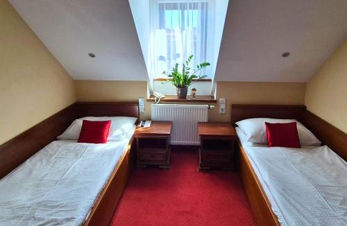 Slany Hotel | Hejtmanský dvůr