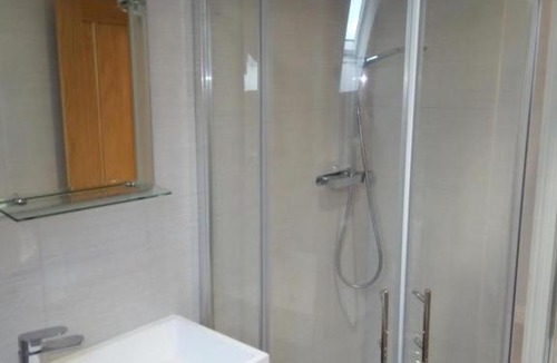 Reading Apartment | Helena Professional Studio Apartment
