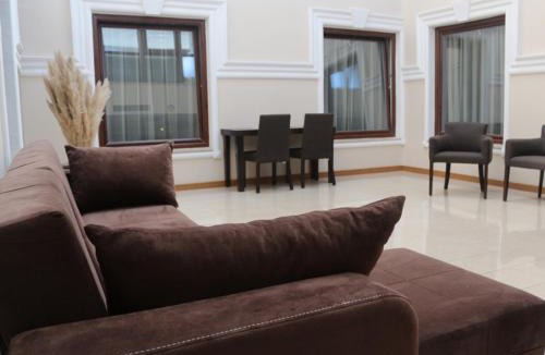 Altinova Hotel | Helenapolis OTEL