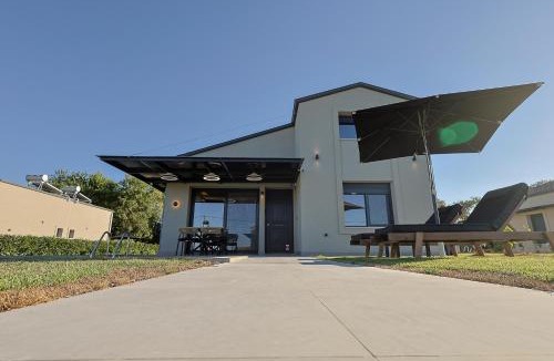 Olymbiaki Akti Villa | HELIOS - Seaside Pool Villa & Private Parking
