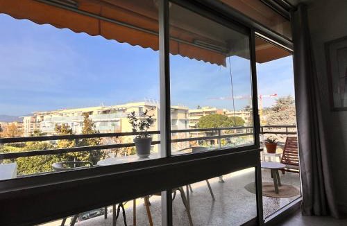 Saint-Laurent-du-Var Apartment | Heliotel Marine Studio 30m2 très lumineux avec terrasse 17m2 au 3eme étage