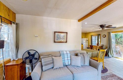 Cedar Glen House | Heliotrope Hideaway