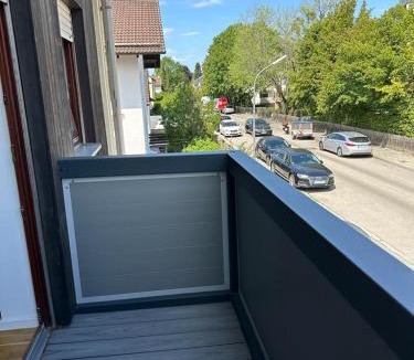 Altperlach Apartment | Helle 90 m2 Duplexwohnung ruhig & lichtdurchflutet in München