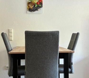 Obernbreit Apartment | Helle Ferienwohnung - Studio - mit Terrasse und Parkplatz nahe an den Weinbergen