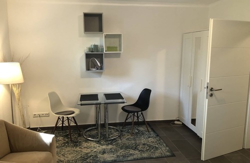 Vahrenwald-List Apartment | Helles Ruhiges Souterrainappartement Mitten in Hannover