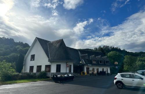 Bimenes Hotel | Hello Astur Green