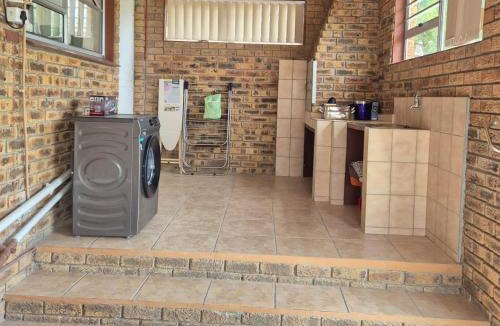 Struisbaai House | Hello Home Struisbaai