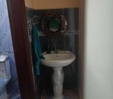 Al Jubeiha House | Hello hostel