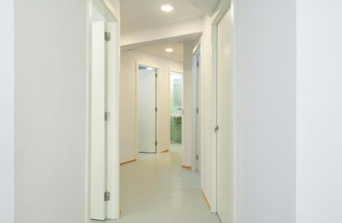 Carcavelos Hostel | Help Yourself Hostels - Carcavelos Coast