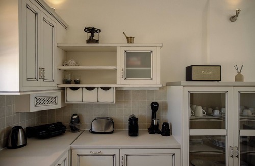 Akrotiri Villa | Hemera Holiday Home