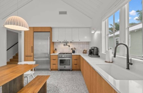 Historic Ybor House | Hemingway at Angels Quarter | Luxury Home!