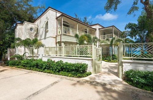 Gibbs Bay Villa | Hemingway House Blue Sky Luxury