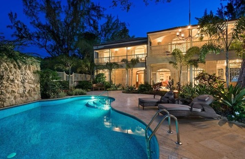 Mullins House | Hemingway House by Blue Sky Luxury