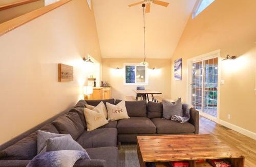 Glacier House | Hemlock Chalet