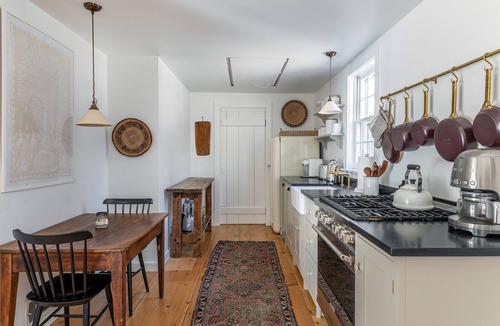 Litchfield Apartment | Hemlock Hill Suite - 1-bedroom apartment with WiFi, AC in lovely Litchfield