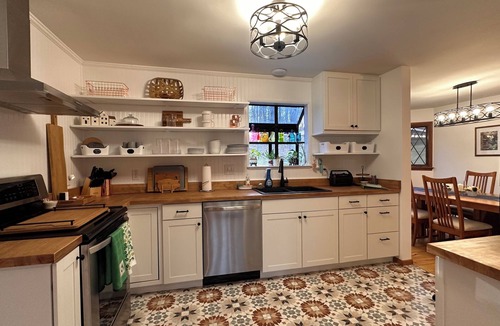 Rockbridge Cabin | Hemlock Retreats - Cabin, 6 Acres, Hot Tub & Winery