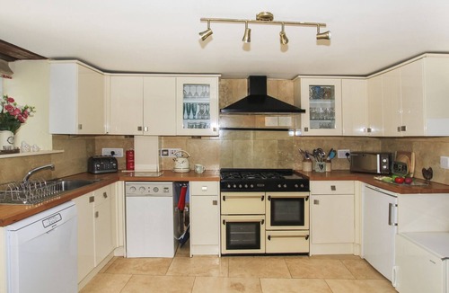 Llanfflewyn Cottage | Hen Gilfach