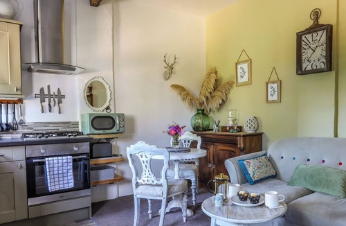 Llanfflewyn Cottage | Hen Gilfach Stable